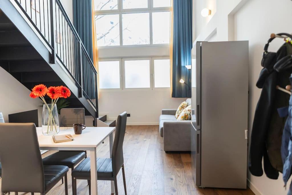 Darsena Charming Apartment By 101Flats Milão Exterior foto